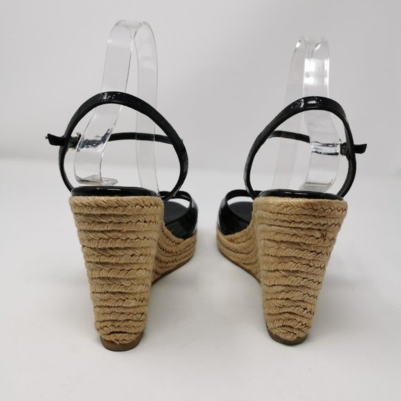 Gucci Black Patent Leather Wedge Platform Peep Toe Sandal GG Embossed Logo Heels - Picture 11 of 14